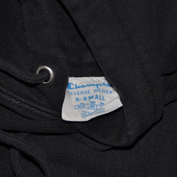 Black Champion Reverse Weave Sweatshirt - Picture 4 of 4